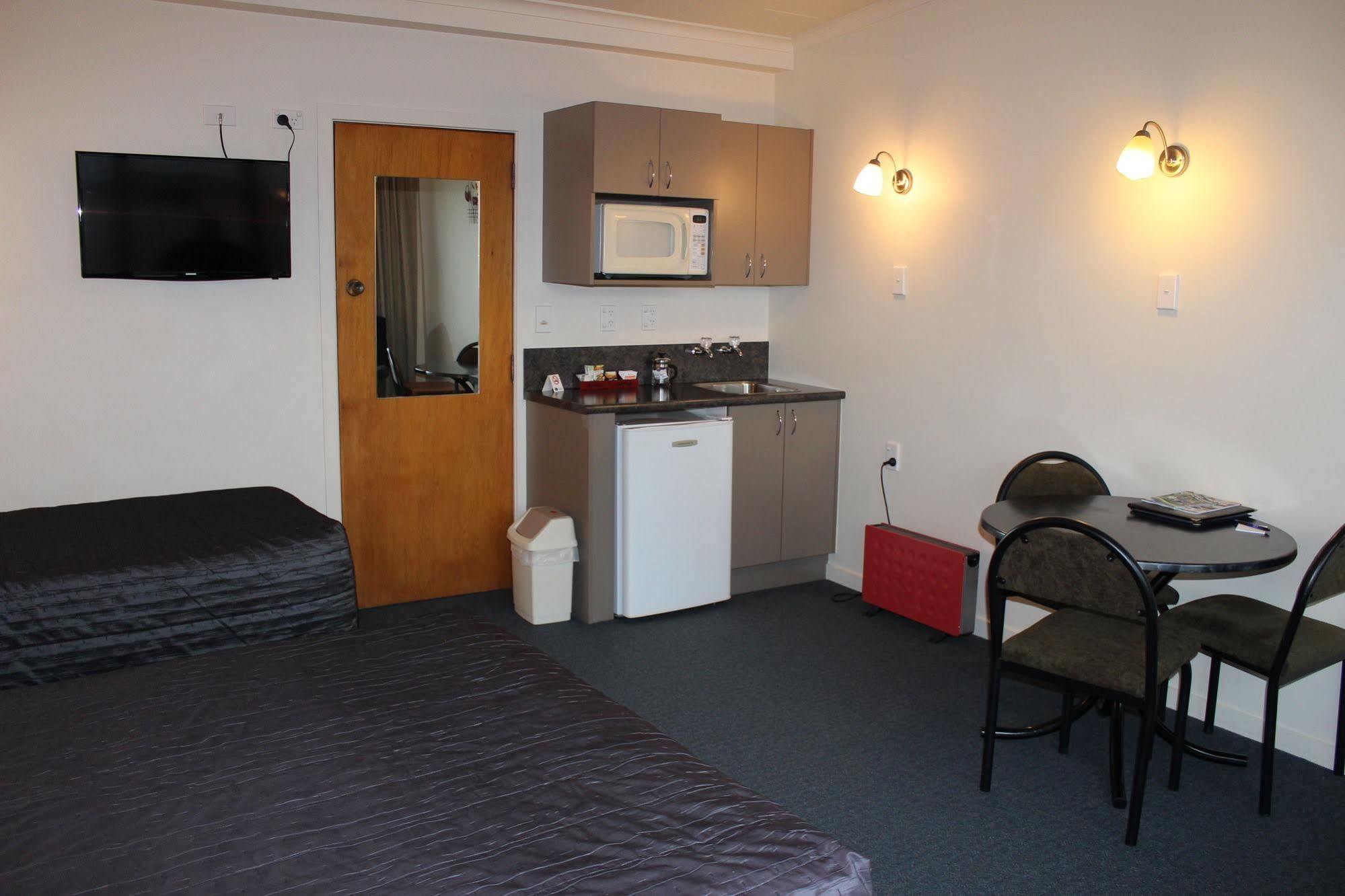 Asure Evergreen Motel Invercargill Buitenkant foto
