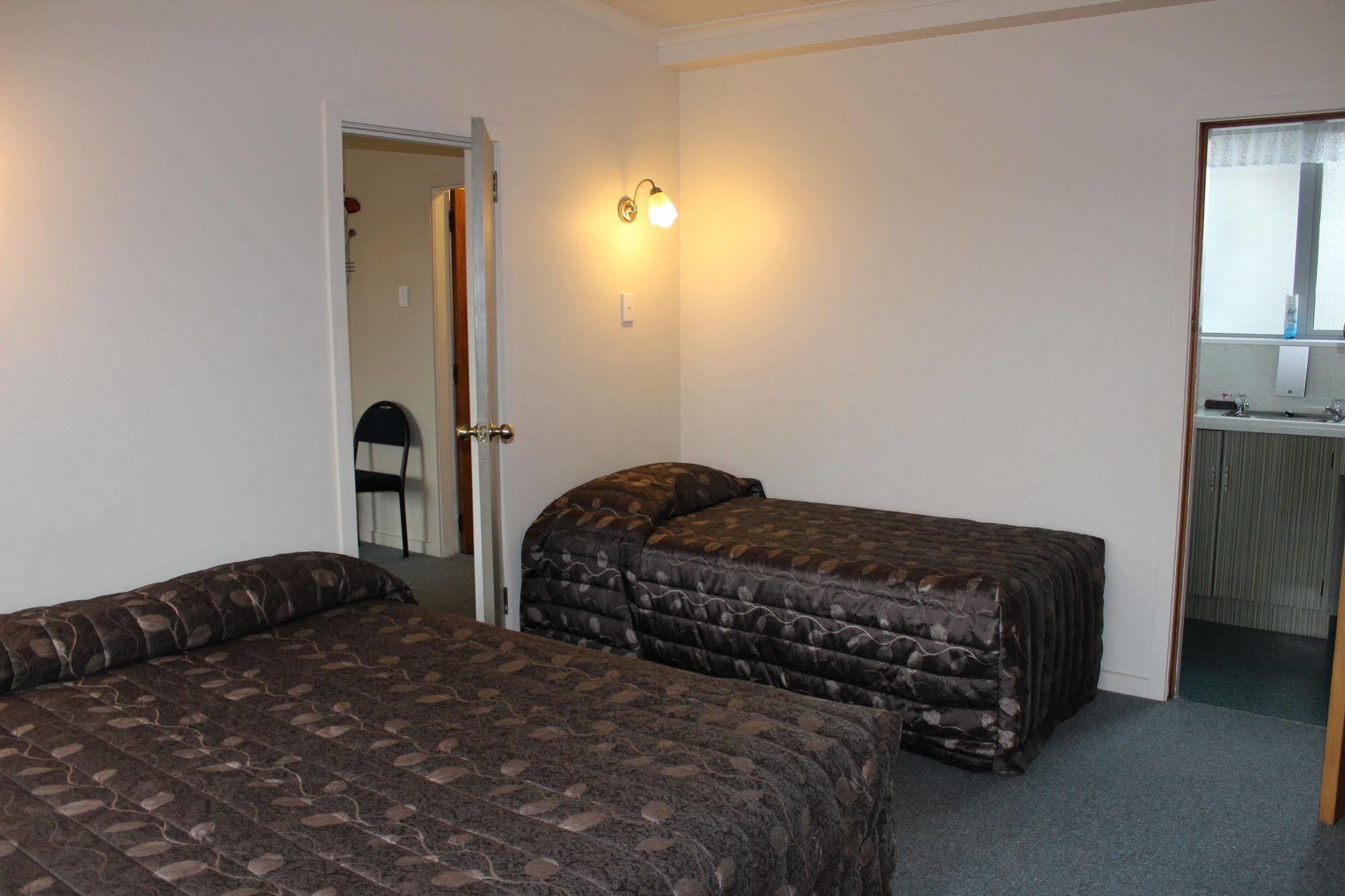 Asure Evergreen Motel Invercargill Buitenkant foto