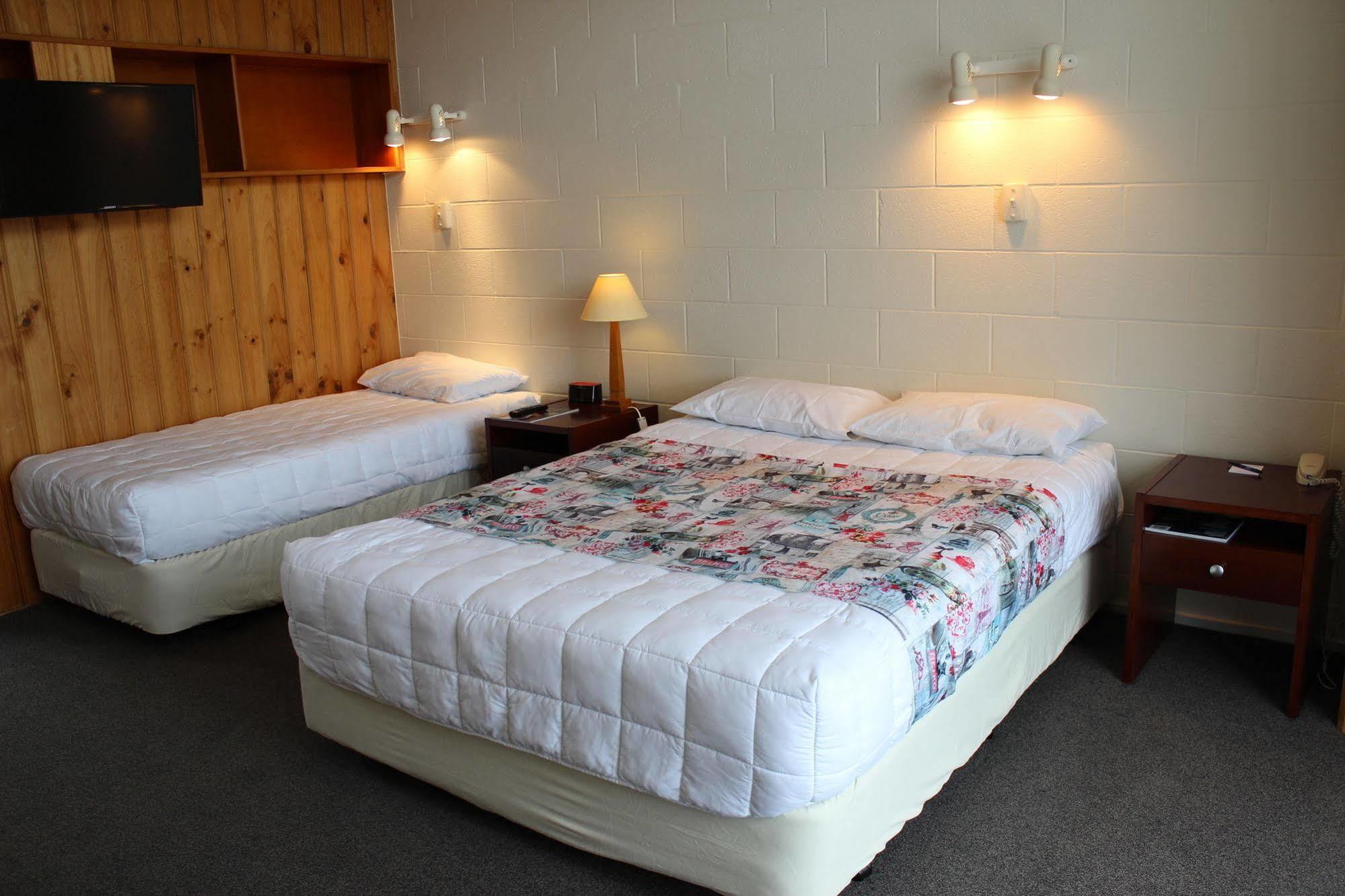 Asure Evergreen Motel Invercargill Buitenkant foto